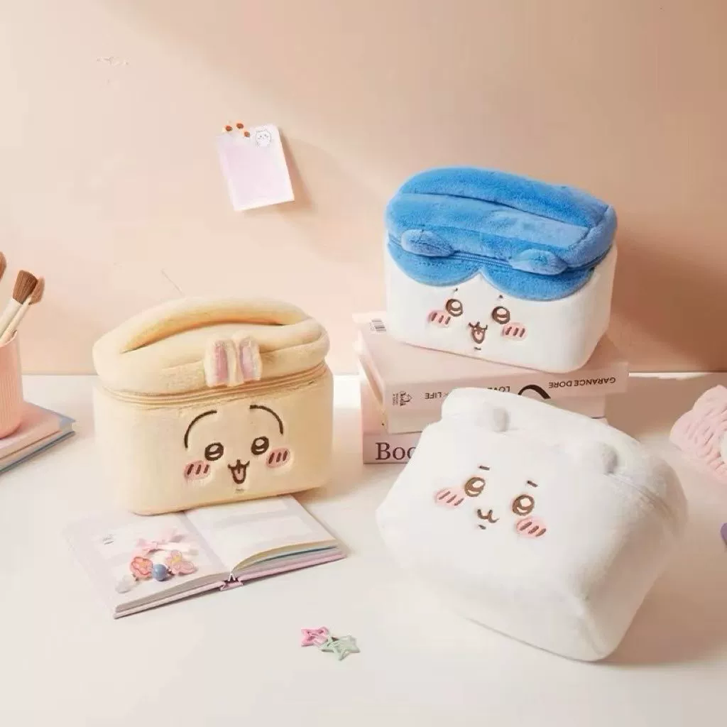 Chiikawa Peluş Makyaj Çantası  - Skincare D'Alba incelemesi ve fiyatı